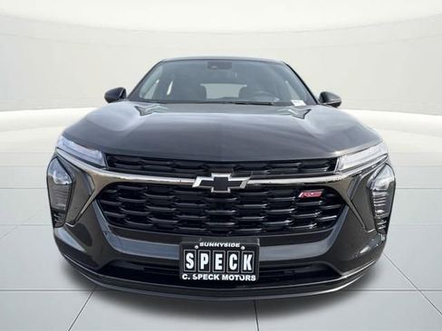 New 2026 Chevrolet Trax RS w/ Driver Confidence Package image 8