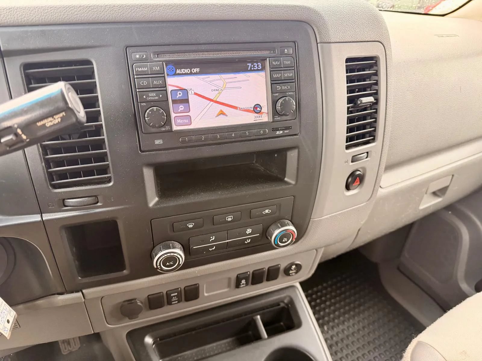 Used 2014 Nissan NV 2500 SV w/ V6 Appearance Package RWD image 9