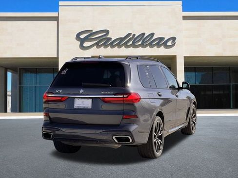 Used 2019 BMW X7 xDrive50i w/ Dynamic Handling Package image 3