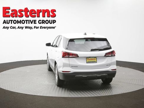 Used 2022 Chevrolet Equinox LT AWD/4WD image 35