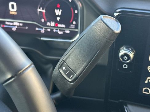 Used 2025 GMC Sierra 2500 AT4 w/ AT4 Premium Plus Package image 22