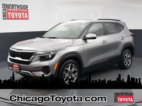Used 2022 Kia Seltos EX AWD/4WD image 1