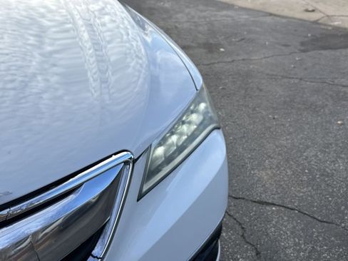 Used 2017 Acura TLX w/ Technology Package image 14