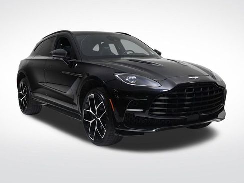 Used 2023 Aston Martin DBX 707 image 1