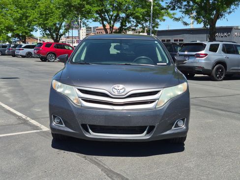 Used 2013 Toyota Venza LE AWD/4WD image 11