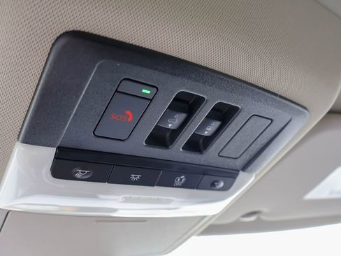 New 2026 Nissan Rogue Platinum AWD/4WD image 18