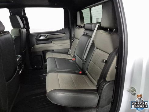 Certified 2025 Chevrolet Silverado 1500 ZR2 w/ Dark Appearance Package AWD/4WD image 25