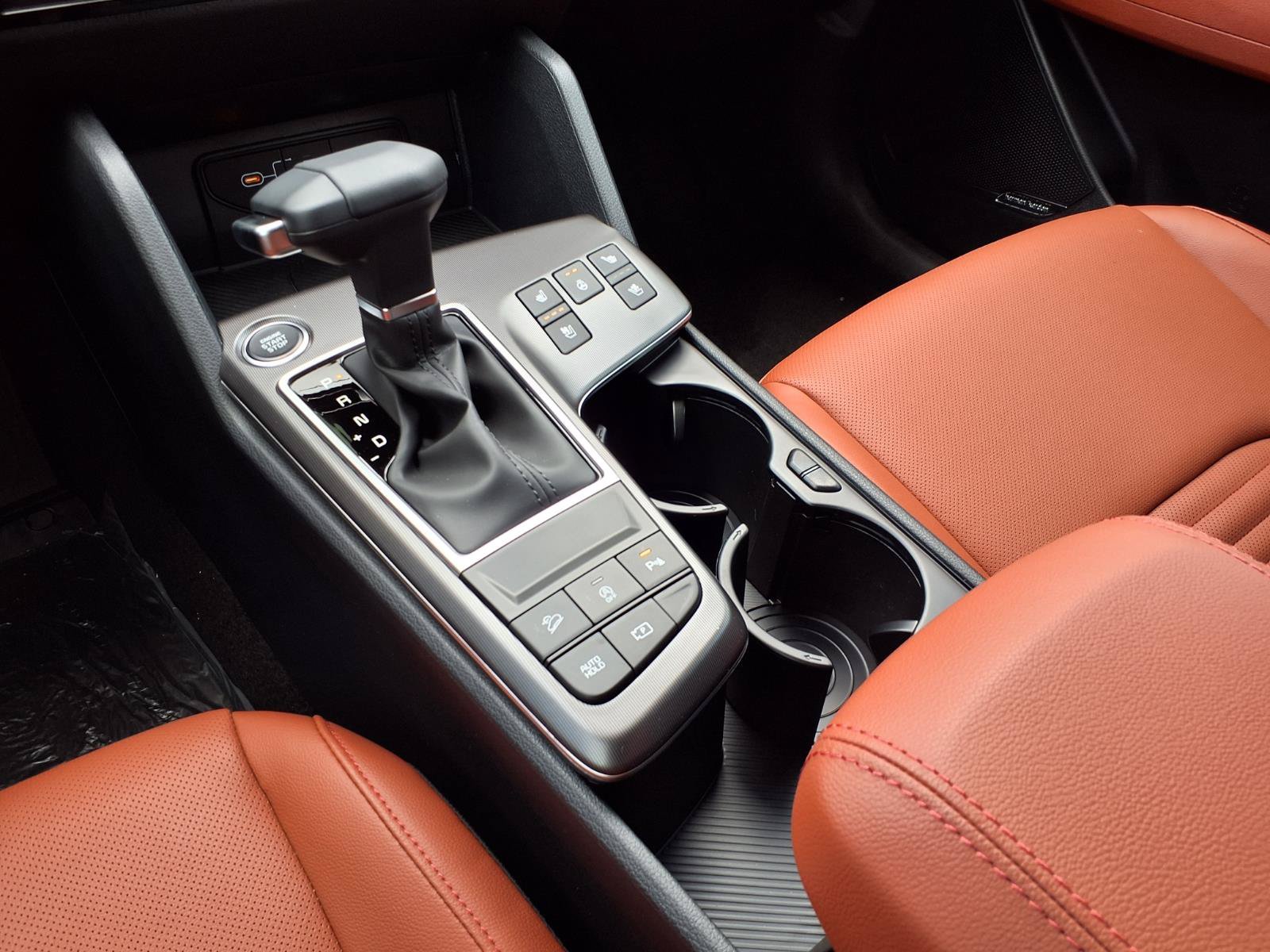 New 2026 Kia Sportage SX FWD image 9