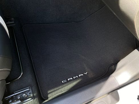 Used 2025 Toyota Camry SE image 20