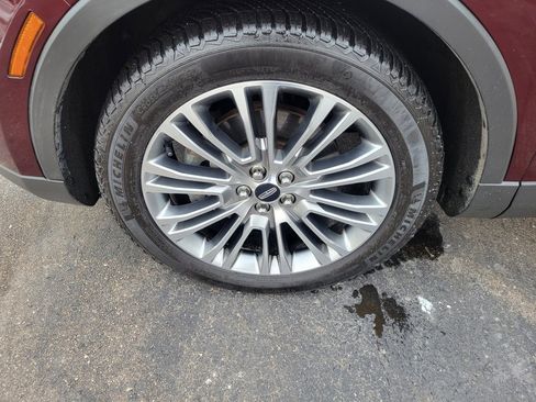 Used 2017 Lincoln MKX Reserve w/ Lincoln MKX Climate Package image 14