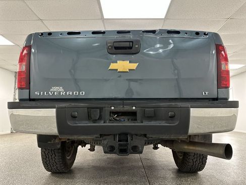 Used 2014 Chevrolet Silverado 2500 LT w/ Interior Plus Package AWD/4WD image 28