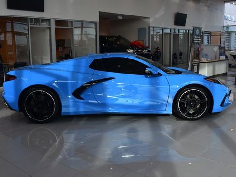 Used 2021 Chevrolet Corvette Stingray Preferred Conv w/ Battery Protection Package image 4