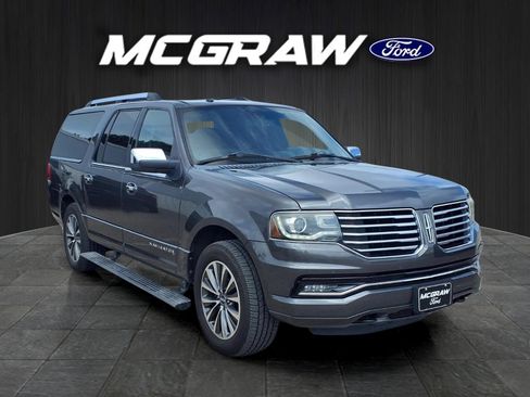 Used 2015 Lincoln Navigator L 2WD image 5