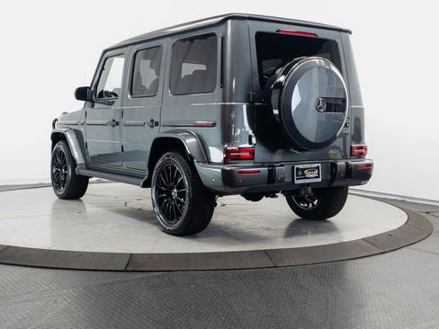 Used 2024 Mercedes-Benz G 550 image 27