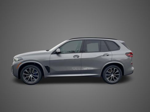 New 2026 BMW X5 xDrive40i image 8