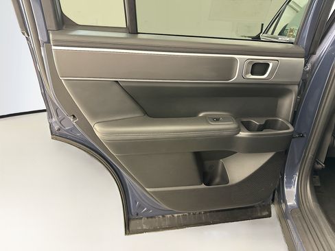 Used 2025 Hyundai Santa Fe SEL AWD/4WD image 27