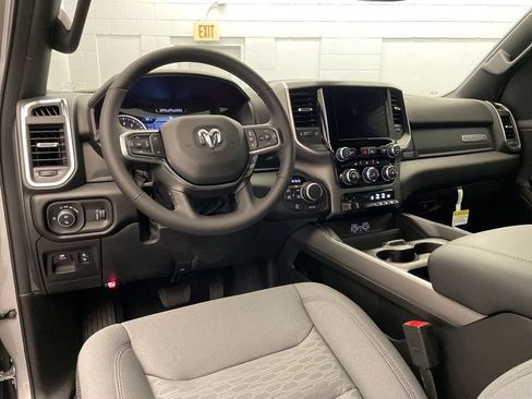 New 2026 RAM 1500 Big Horn AWD/4WD image 14