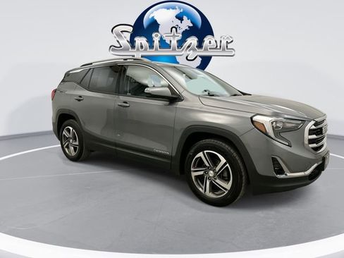 Used 2019 GMC Terrain SLT w/ Preferred Package image 2