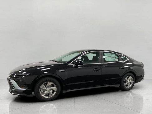 New 2025 Hyundai Sonata SE image 7