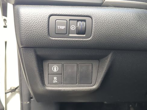 Used 2018 Honda Accord Sport image 18