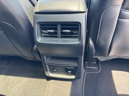 Used 2023 Ford Edge SEL w/ Convenience Package AWD/4WD image 13