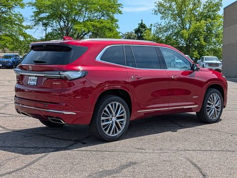 New 2026 Buick Enclave Avenir w/ Super Cruise Package AWD/4WD image 17