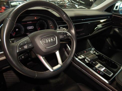 Used 2023 Audi Q8 Premium Plus image 16