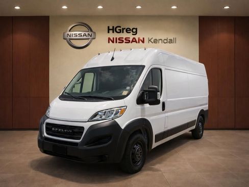 Used 2023 RAM ProMaster 2500 FWD image 3