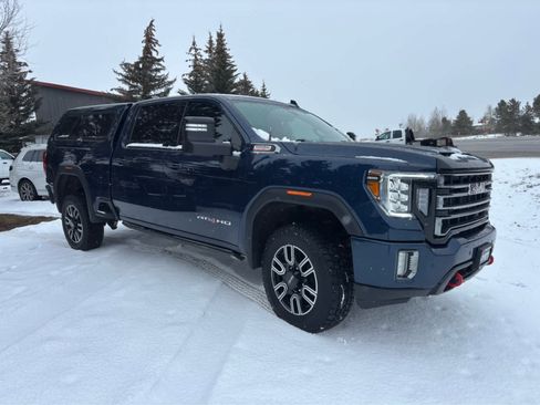 Used 2021 GMC Sierra 2500 AT4 w/ AT4 Premium Plus Package image 14