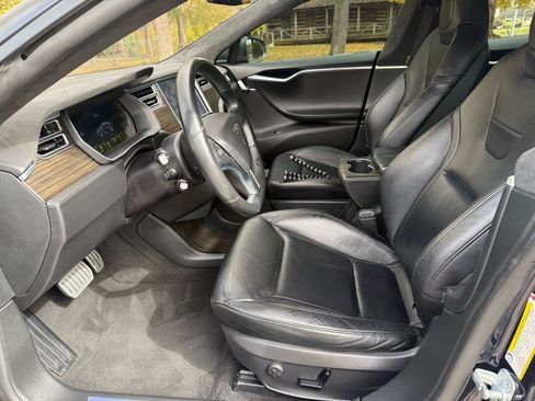 Used 2015 Tesla Model S P85D image 18