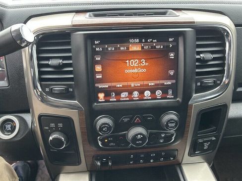 Used 2013 RAM 3500 Laramie w/ Convenience Group image 18