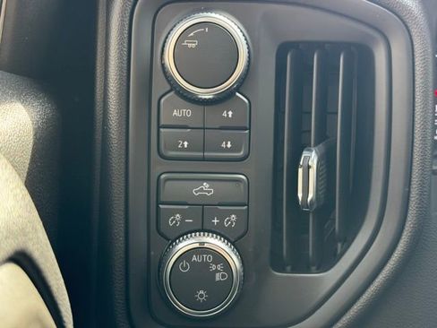Used 2023 GMC Sierra 1500 Pro w/ Pro Value Package image 25