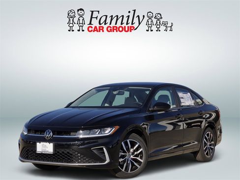 New 2026 Volkswagen Jetta SE image 1