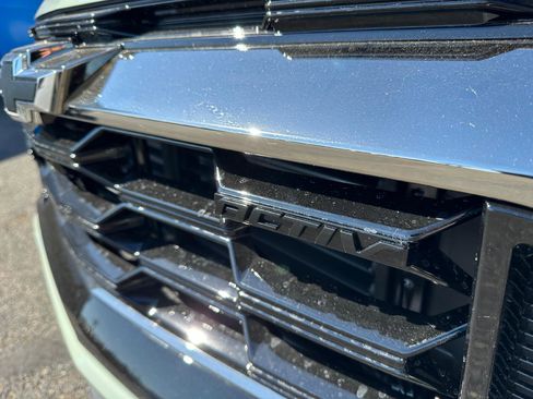 New 2026 Chevrolet Equinox ACTIV w/ Convenience Package III image 13