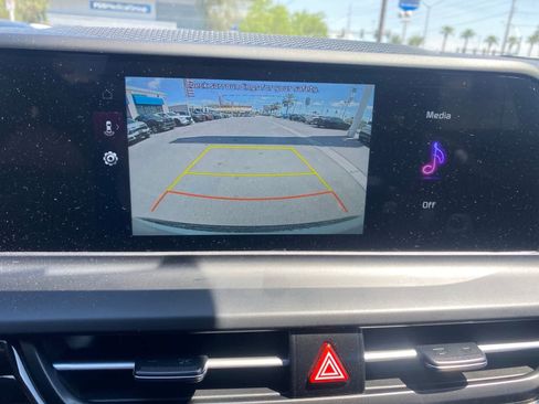 Used 2025 Kia Seltos S FWD image 16
