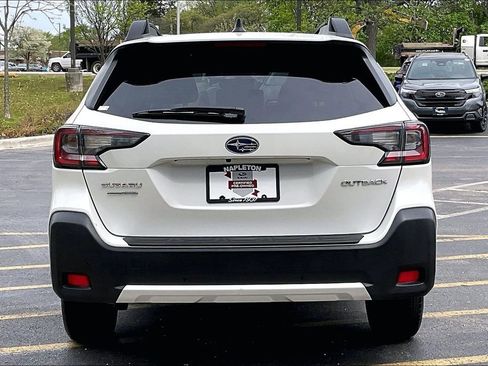 Certified 2024 Subaru Outback Limited AWD/4WD image 3