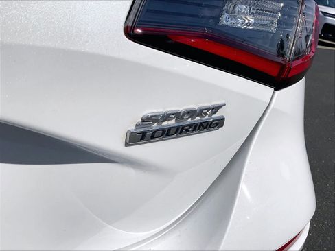 Used 2022 Honda Civic Sport Touring image 10