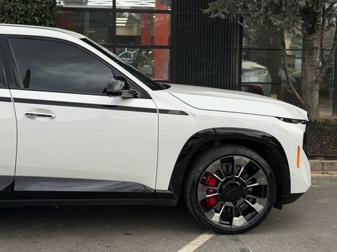 Used 2023 BMW XM image 23