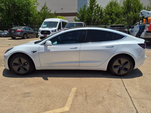 Used 2019 Tesla Model 3 Standard Range RWD image 3