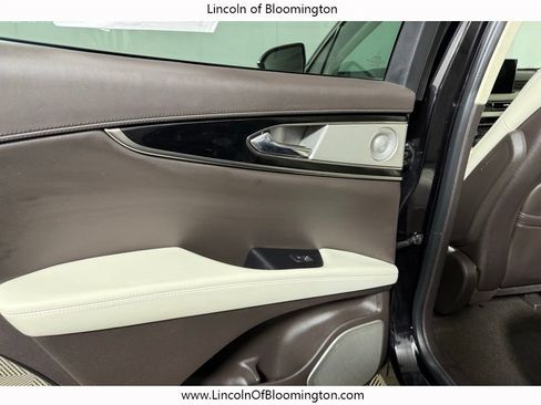Certified 2022 Lincoln Nautilus Black Label AWD/4WD image 59