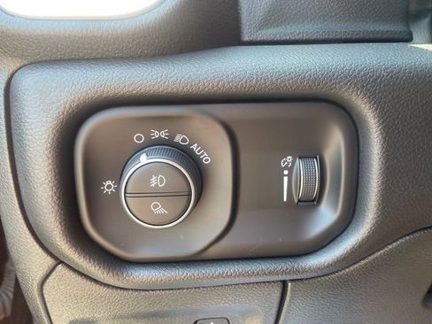Used 2023 RAM 1500 Big Horn AWD/4WD image 26