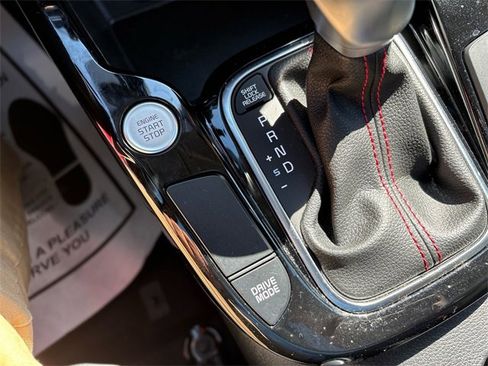 Used 2025 Kia Soul GT-Line image 31