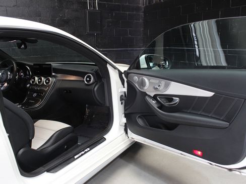 Used 2020 Mercedes-Benz C 63 AMG S w/ Multimedia Package image 24