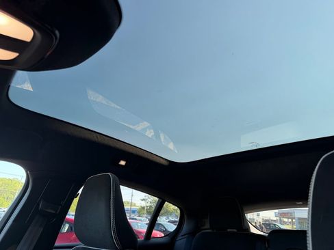 Used 2023 Volvo C40 P8 Recharge Ultimate AWD/4WD image 13