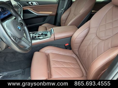 Used 2025 BMW X5 sDrive40i w/ M Sport Package RWD image 10
