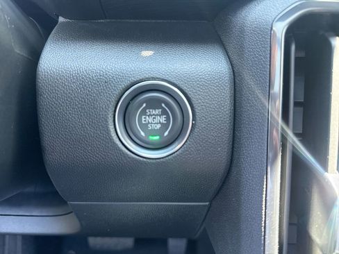 New 2026 GMC Acadia AT4 w/ Luxury Package AWD/4WD image 17