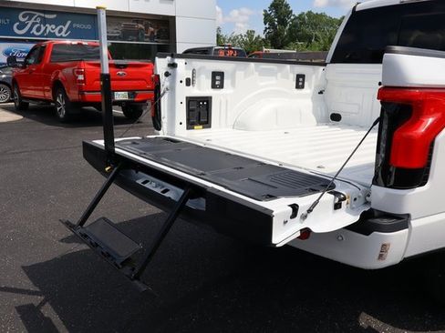 New 2025 Ford F150 Lightning Platinum image 19