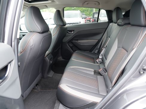 Used 2025 Subaru Crosstrek 2.5i Limited AWD/4WD image 5