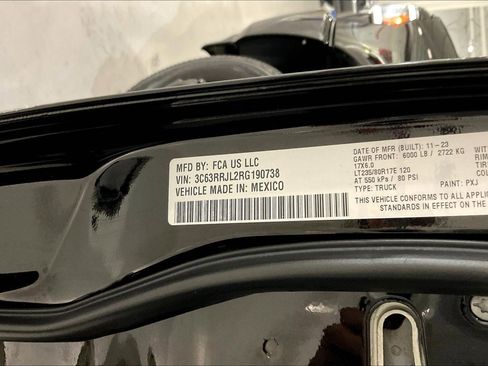 Used 2024 RAM 3500 Laramie w/ Night Edition image 20