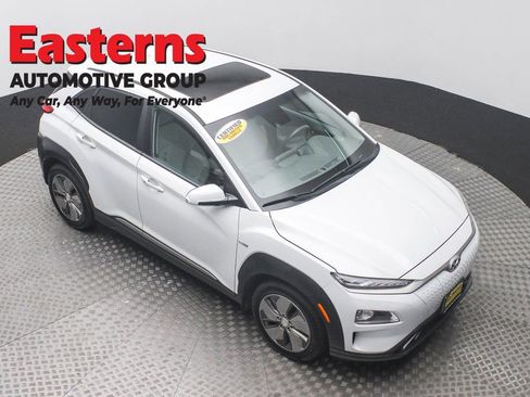 Used 2019 Hyundai Kona Limited image 3